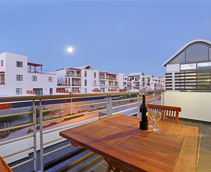 Eden On The Bay 233