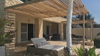 Oceanfront Retreat - Paje Kite Beach | Africa Specials