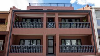 Nazari House | Accommodation Zonnebloem