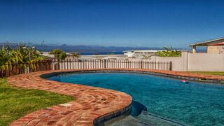 Marine View C2 | Self-catering Plettenberg Bay