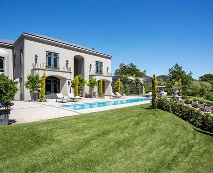 Sandstone House