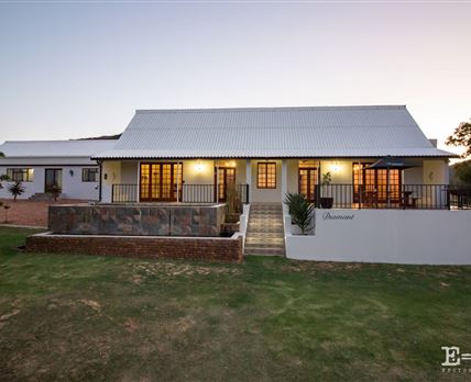 Diamant Farm House