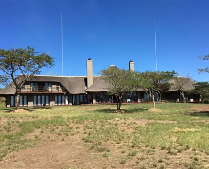 Khaya Inyoni