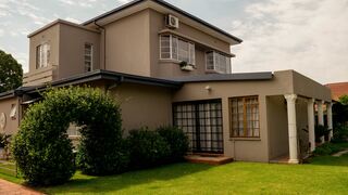 Jakkalsdraai Guesthouse | Accommodation Potchefstroom