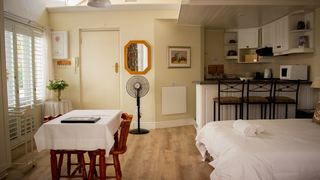 Westbury House | Rondebosch Accommodation