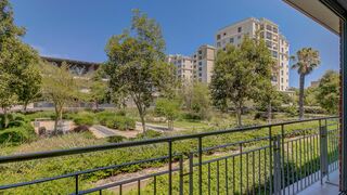 UniqueStay Mayfair Luxury Apartment | Self-catering Century City