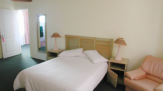 Lagoona Inn | Old Place Self-catering