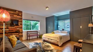 Langholm | Tamboerskloof Accommodation