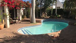 All Seasons Guesthouse | Jeffreys Bay Accommodation