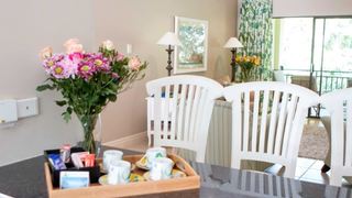 The Little Green Sunbird | Selborne Park Golf Estate Accommodation