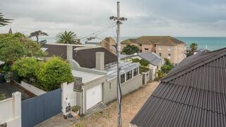 Rosemead Cottage | Kalk Bay Self-catering