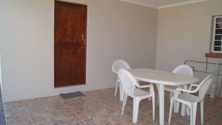 Lark's Nest | Loeriesfontein Accommodation