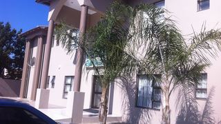 Emerald Hotel | Hotels Gaborone
