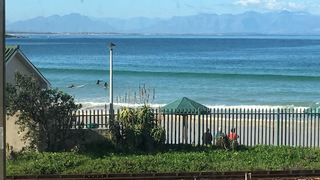 On the Beach Apartment | Fish Hoek Accommodation