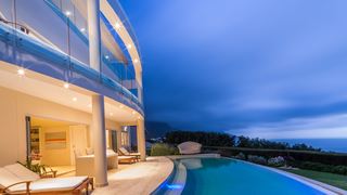 Atlantique Villa Camps Bay | Self-catering Bakoven