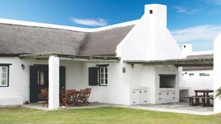 Willand Cottage | Accommodation Struisbaai