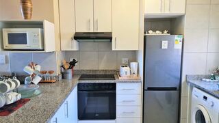 Laguna La Crete Unit i | Uvongo Beach Accommodation