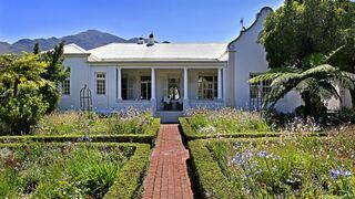 Les Chambres Guest House | Franschhoek Accommodation