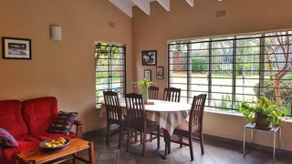 Sharonlea Cottage | Olivedale Accommodation