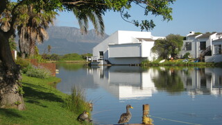 Kingfisher Cottage | Cape to Karoo Road Trip Specials