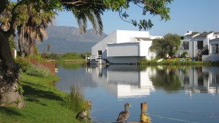 Kingfisher Cottage | Cape Town Specials