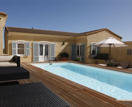 Auberge Burgundy Guest House