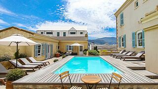 Auberge Burgundy Guest House | Hermanus Accommodation