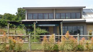 Hobbit's Cottage | White River Accommodation