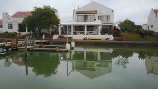 The Liferboat | Port Owen Accommodation