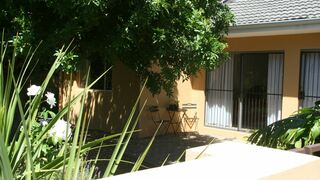 Corner Cottage | Golden Acre Accommodation