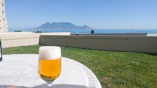 Pebbles on the Bay | Self-catering Bloubergrant