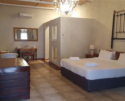 Karoo1 Hotel Village