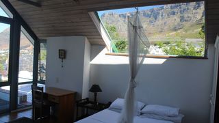 York Villa on 48 Constantia | Accommodation Higgovale
