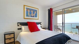 Rouge on Redhill | Simons Town Specials