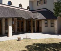 Family & Friends | Langebaan Self-catering