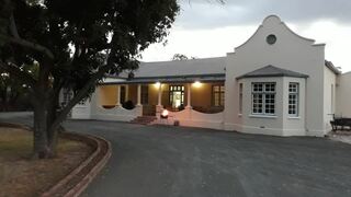 Roode Bloem Farm House | Graaff-Reinet Accommodation