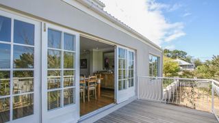 Luxury Retreat | Accommodation Helena Heights