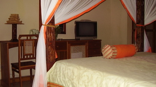 Hillpark Hotel - Tiwi beach | Tiwi Beach Hotels