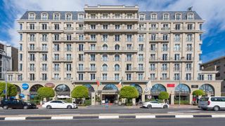 Cape Royale 414 | Green Point Accommodation