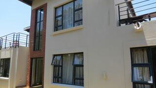 Home@Harry's | Centurion Specials