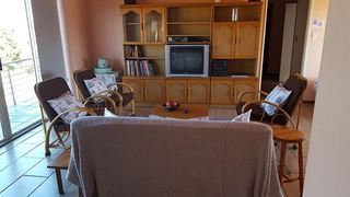 10th on Laubie | Sandbaai Accommodation