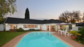 Nyasha's Place | Accommodation Cresta