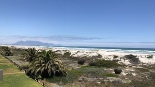 Melkbosstrand Apartment with an Ocean View | Accommodation Van Riebeeckstrand