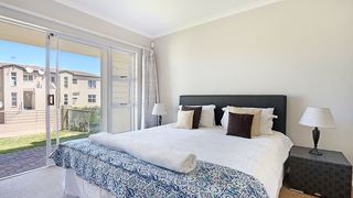 Dolphin Ridge 60 | Self-catering Bloubergstrand