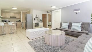 Beacho'holic | Accommodation Big Bay