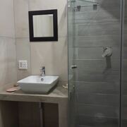 Herma's Guest House | Amanzimtoti Specials
