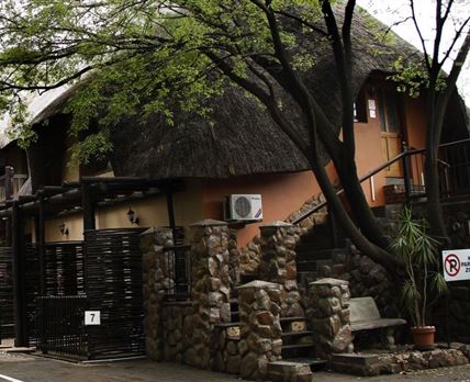Lapalosa Lodge