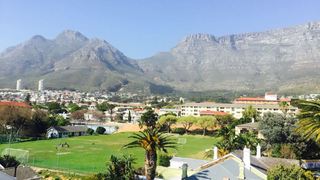 15 on Upper Orange | Oranjezicht Accommodation