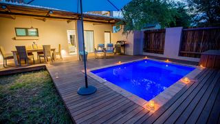 Maya Manor | World Specials