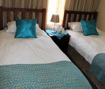 Bella Vista 1 | Central Jeffreys Bay Accommodation